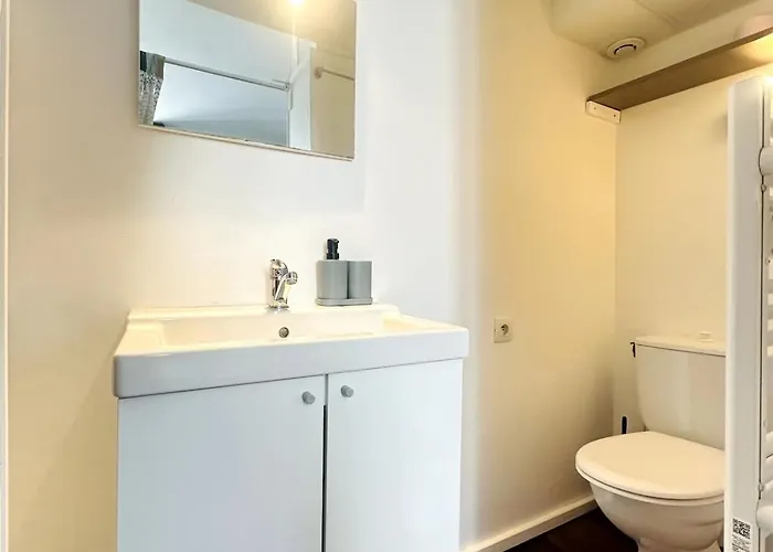 Le Des Remparts * لووْ